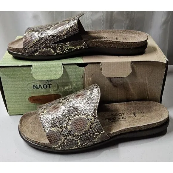 NAOT‎  Women's Skylar Slide Sandal Golden Python Leather 41/L10