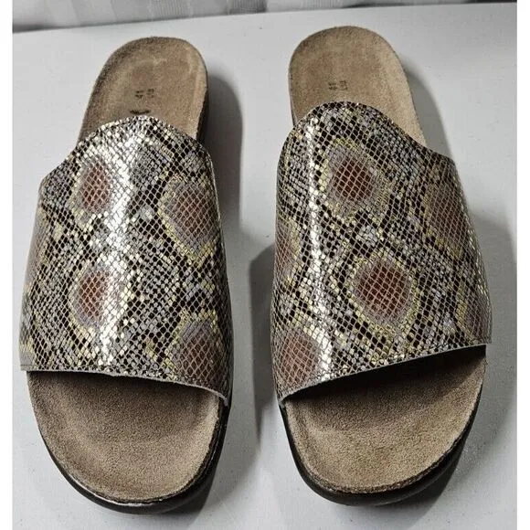 NAOT‎  Women's Skylar Slide Sandal Golden Python Leather 41/L10