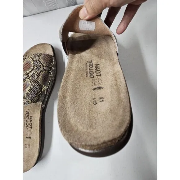NAOT‎  Women's Skylar Slide Sandal Golden Python Leather 41/L10