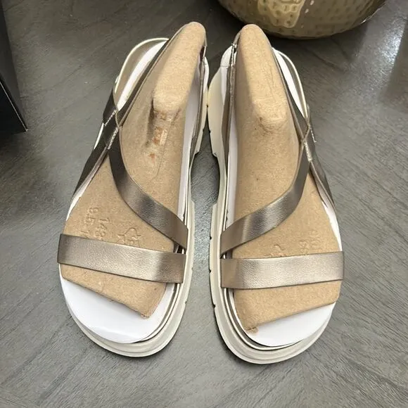Naturalize Warm Silver Jubalee Sandal