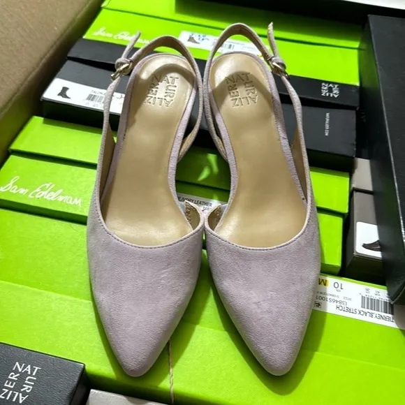 Naturalizer Banks Pump in Lilac