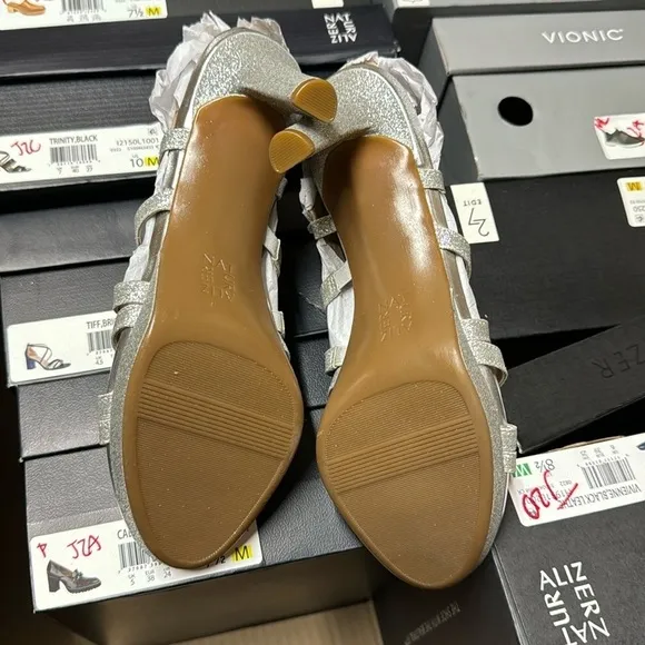 Naturalizer Baylor Sandal (WIDE)