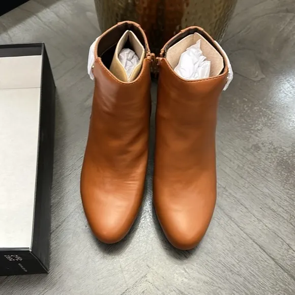 Naturalizer Berri Bootie (WIDE)