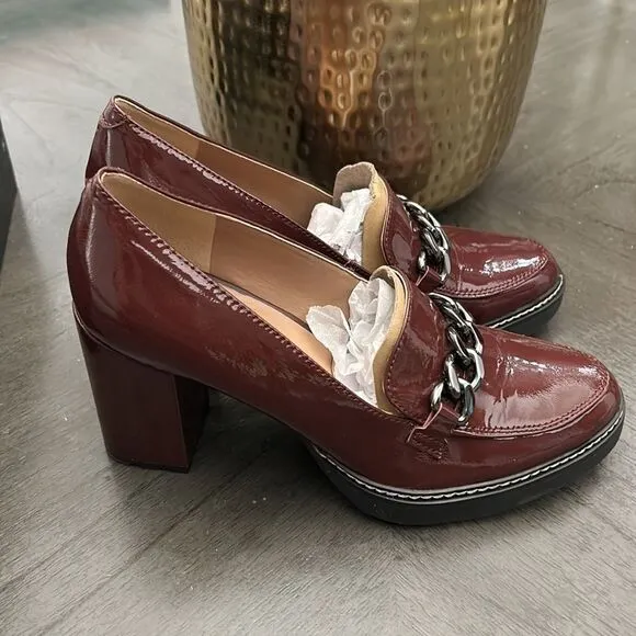 Naturalizer Callie Patent Leather Chain Detail Lug Sole Moc Loafer Pumps