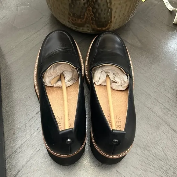 NATURALIZER DARRY LUG SOLE LOAFER (WIDE)