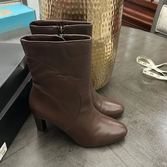 Naturalizer Harlene Leather Boot - Women