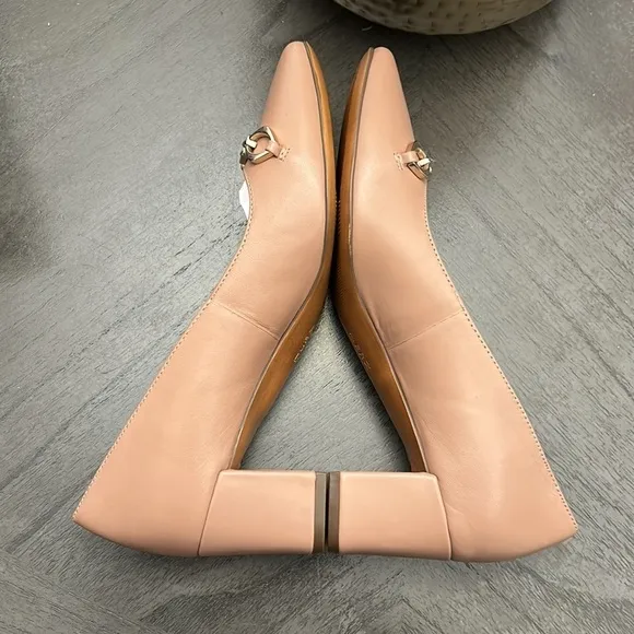 NATURALIZER Kyla Pumps