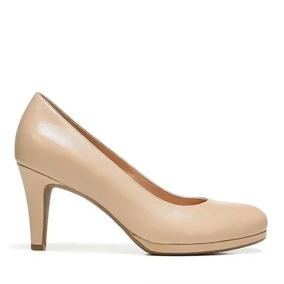 Naturalizer Michelle Leather Low Platform Pumps (WIDE)
