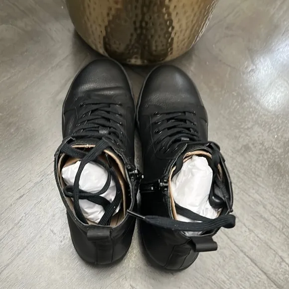 Naturalizer  Morrison Hi Water-Repellent