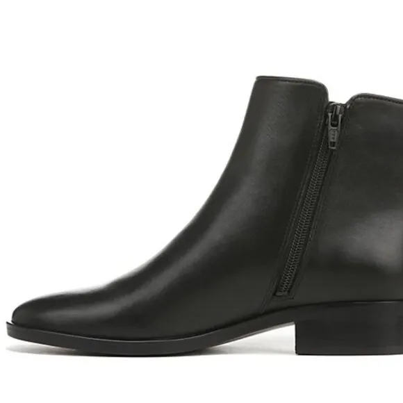 Naturalizer Robyn Black Leather (WIDE)