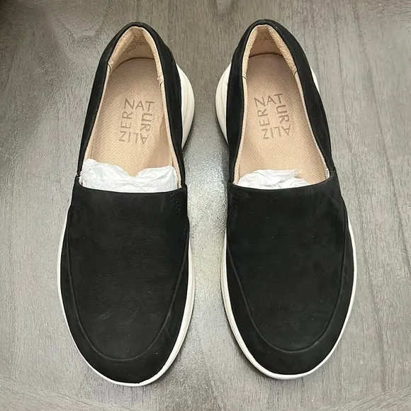 Naturalizer Slip-On Leather Sneakers - Ease NBCK (WIDE)