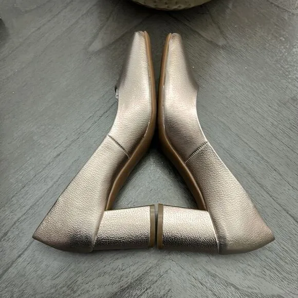 NATURALIZER Warner Square Toe Pump In Warm Silver (WIDE)