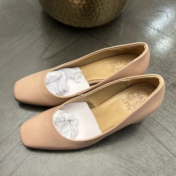 Naturalizer Warner Square Toe Pump (Wide)