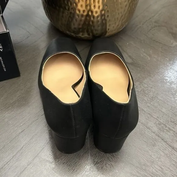 Naturalizer Warner Square Toe Pump (WIDE) size 8
