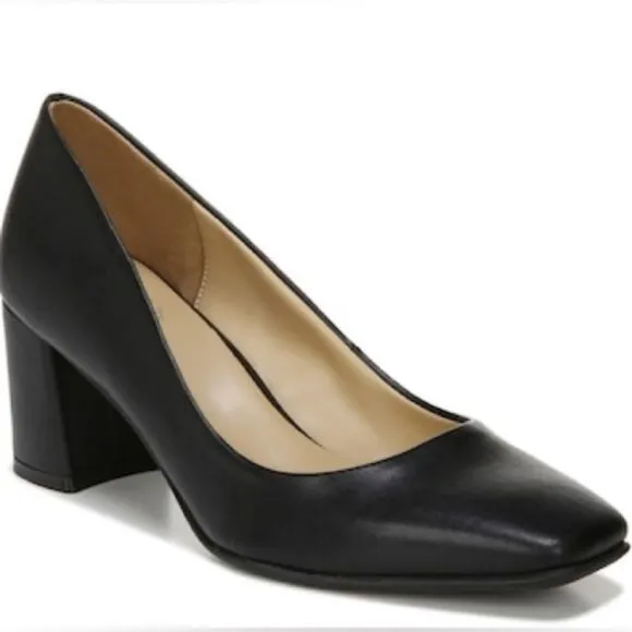 Naturalizer Warner Square Toe Pump (WIDE) size 8