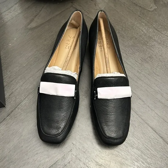 Naturalizer Women's Emiline-l Loafer (WIDE)