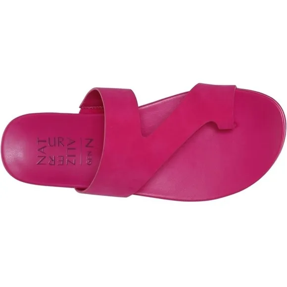 Naturalizer Women's Genn-Bolt Sandal (WIDE)