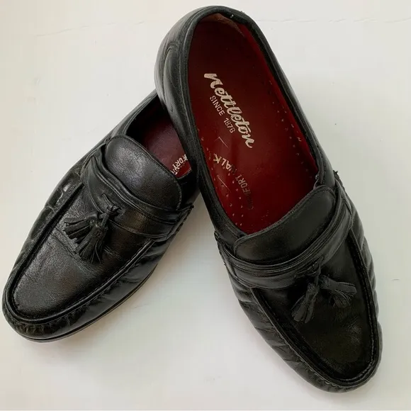 Nettleton Comfort Walk handcrafted black leather loafers