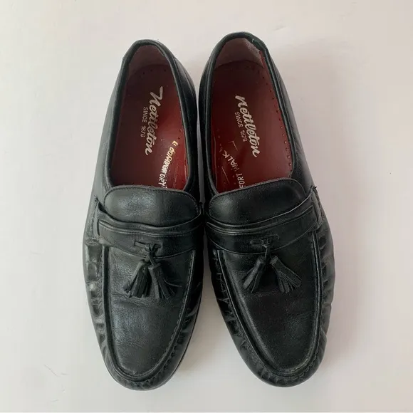 Nettleton Comfort Walk handcrafted black leather loafers
