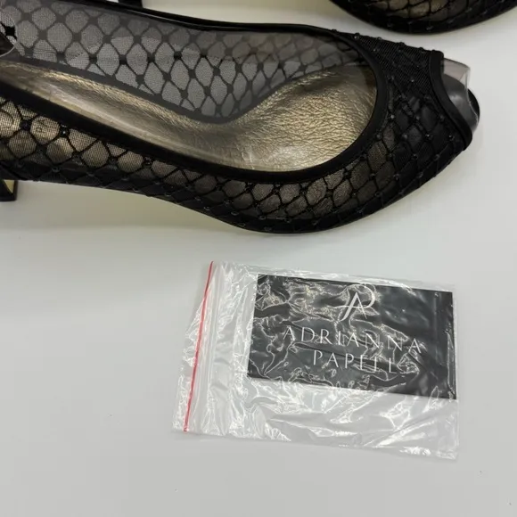 NEW ADRIANNA PAPELL Womens Black Jamie Peep Toe Kitten Heel Slip On Pumps 11 M