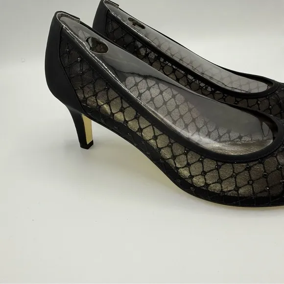 NEW ADRIANNA PAPELL Womens Black Jamie Peep Toe Kitten Heel Slip On Pumps 11 M