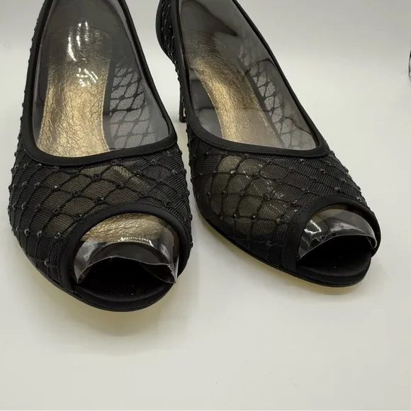 NEW ADRIANNA PAPELL Womens Black Jamie Peep Toe Kitten Heel Slip On Pumps 11 M