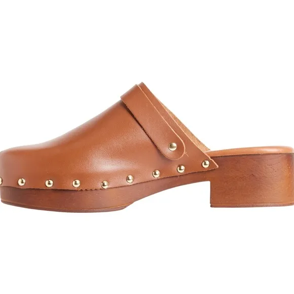 New! Avellin Italian 🇮🇹 Leather Studded Clogs Mules size 40
