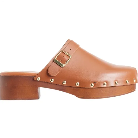 New! Avellin Italian 🇮🇹 Leather Studded Clogs Mules size 40