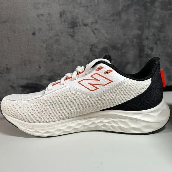 New Balance Fresh Foam Arishi v4‎ Running Athletic Shoes Sneakers White Mens 10
