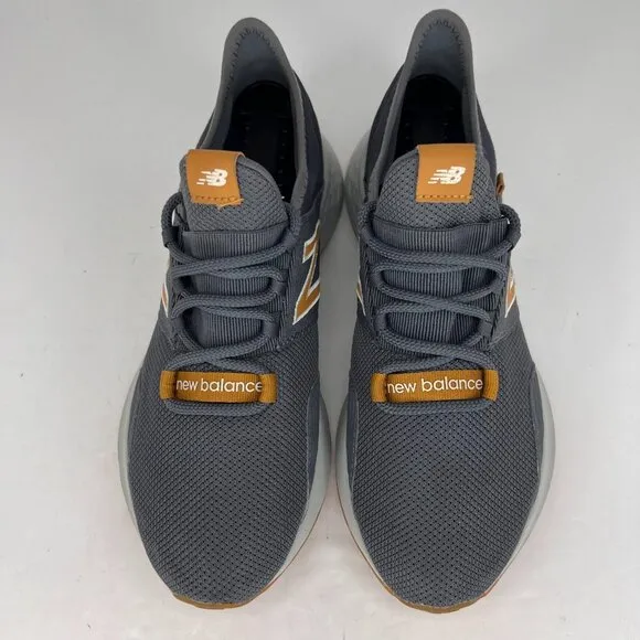 New Balance Mens MROAVBG Gray Fresh Foam Roav Low Top Size 6 D Running Shoes