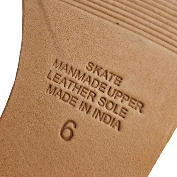 NEW! BAND OF THE FREE Skate Pink Raffia Flat Mules 6.