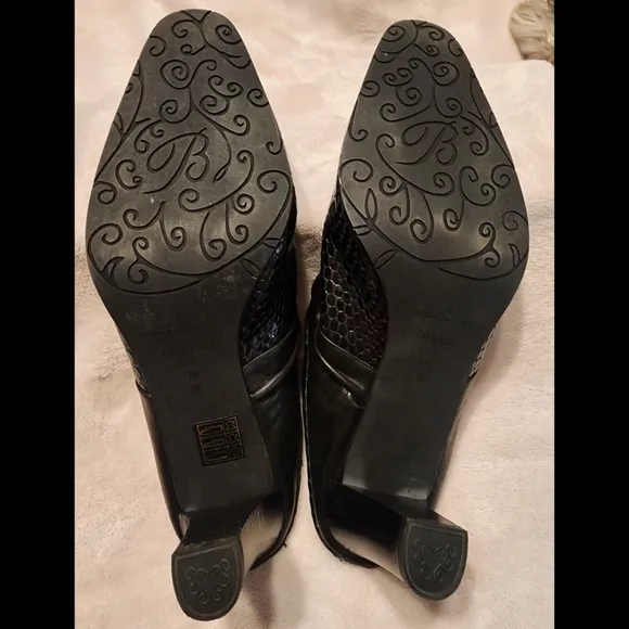 New Brighton Mules Heels Genuine Leather Black Size 9.5