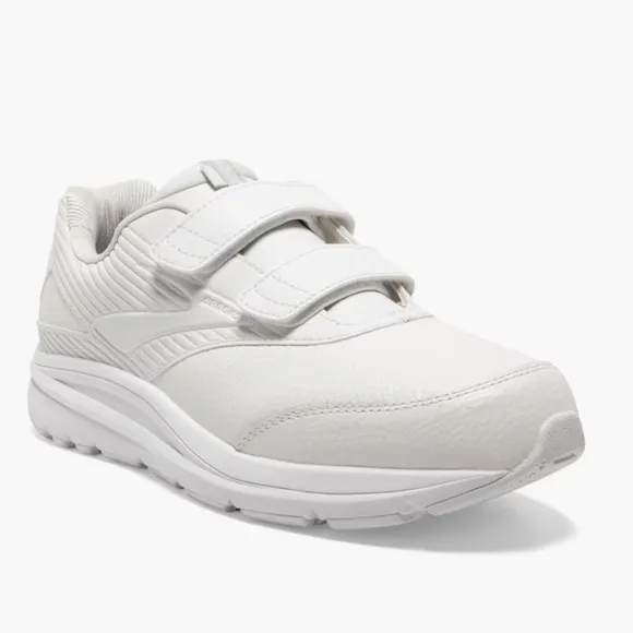 *New* Brooks Addiction Walker V-Strap 2 Shoe