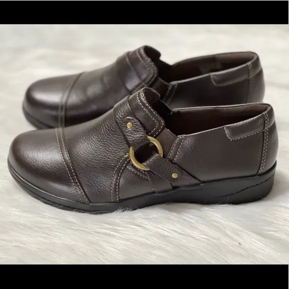 NEW CLARKS WOMEN'S CHEYN FAME