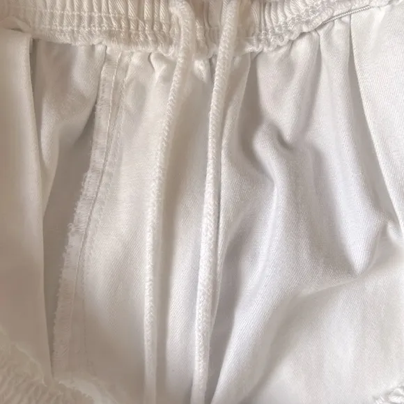 New Crazy Shirts Men’s Casual White Twill Cotton Everyday Pant