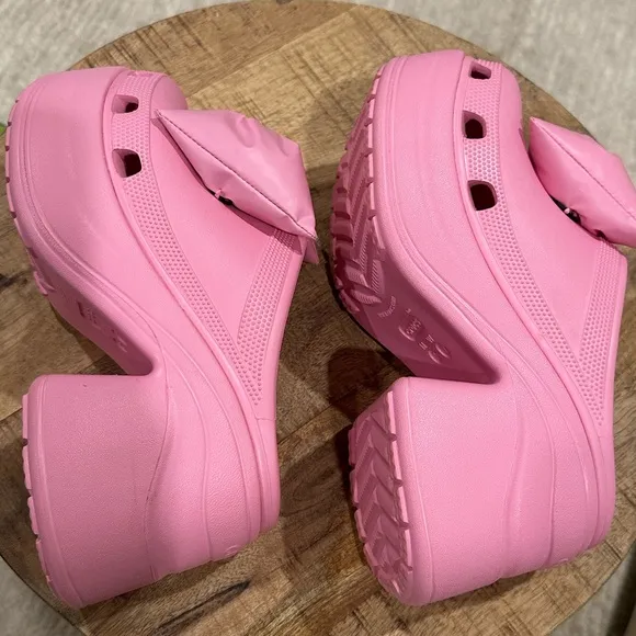 NEW ⭐️⭐️ CROCS SIREN Pink BOW CLOGS 210000 Platform Shoes Iconic Comfort Sz 7