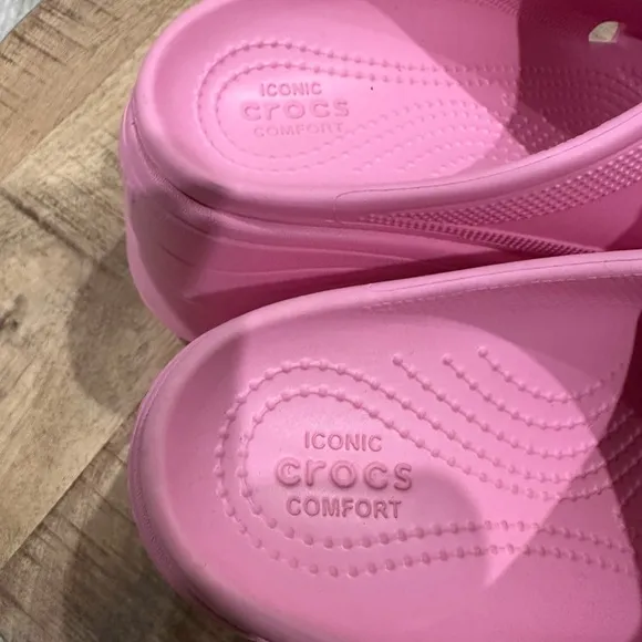 NEW ⭐️⭐️ CROCS SIREN Pink BOW CLOGS 210000 Platform Shoes Iconic Comfort Sz 7