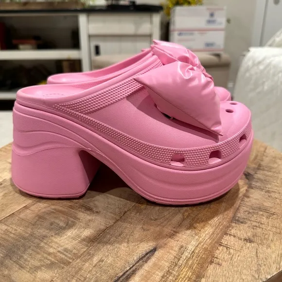 NEW ⭐️⭐️ CROCS SIREN Pink BOW CLOGS 210000 Platform Shoes Iconic Comfort Sz 7