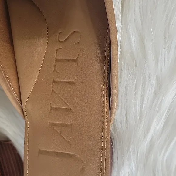 New, Eric Javitz Isla casual, elegance white mules women's size 7.5