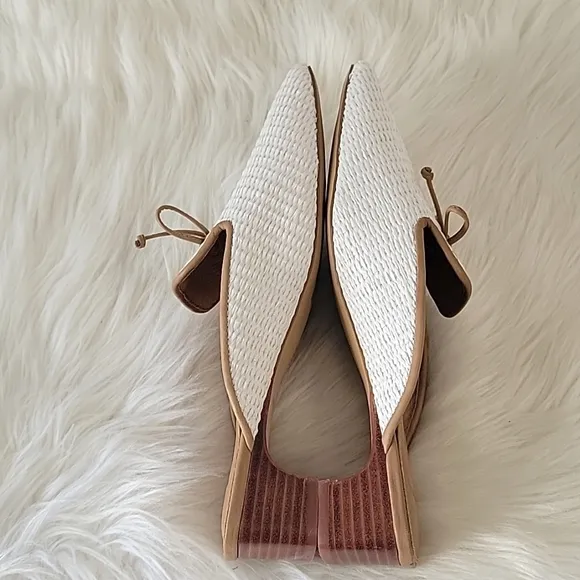 New, Eric Javitz Isla casual, elegance white mules women's size 7.5