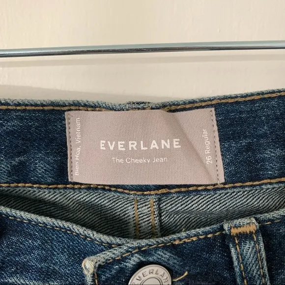 New Everlane The 90s cheeky high rise jeans in Vintage dark wash Size 26