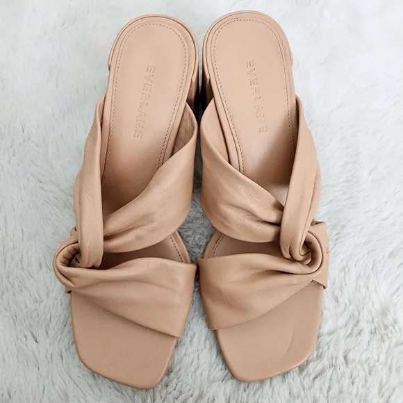 NEW Everlane The Day Twist Heel Tan Block Heel Mules with Knot Detail