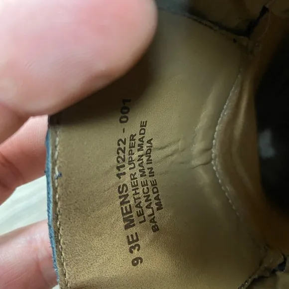 NEW Florsheim Black Cap-Toe Oxfords 9 3E