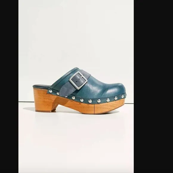 New Free People Culver City Clogs Size 6 Leather MSRP: $168 Blue
