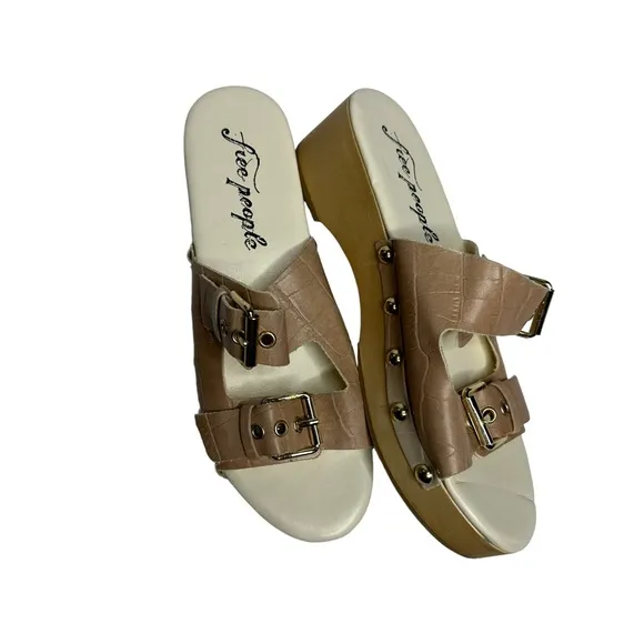 NEW Free People Fiona Embossed Croc Leather/Wood Clog Buckle Sandals 39