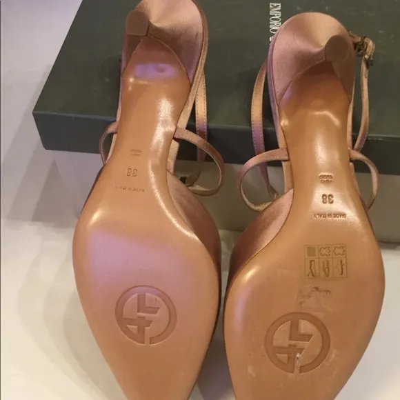 NEW Giorgio Armani Rose Satin Slingback size 38