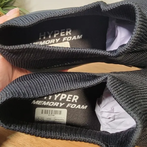 NEW Hyper Black Comfy Memory Foam Slip On Sneakers Size 9