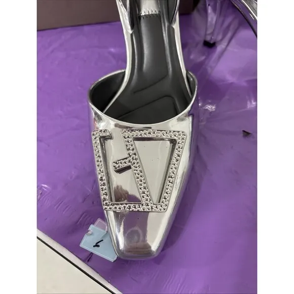 New In Box Franco Sarto Leigha Slingback Heel Sz 7 Silver Stunning Event