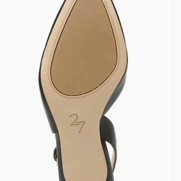 New in box leather Naturalizer sling black pointed toe heels size 7