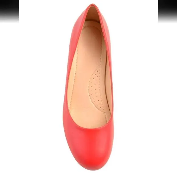New JOURNEE COLLECTION Women's Red Comfort Office Casual Saar Low Heels size 9
